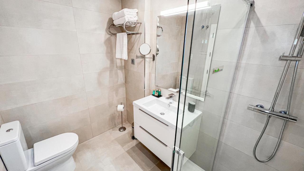 La Serena Mar, Benalmadena Pueblo, Luxury Apartment With Jacuzzi Benalmádena Exterior foto